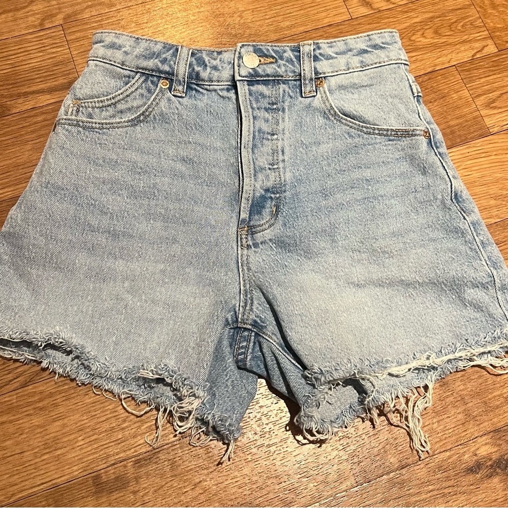 Rolla’s Denim High-Waisted Shorts